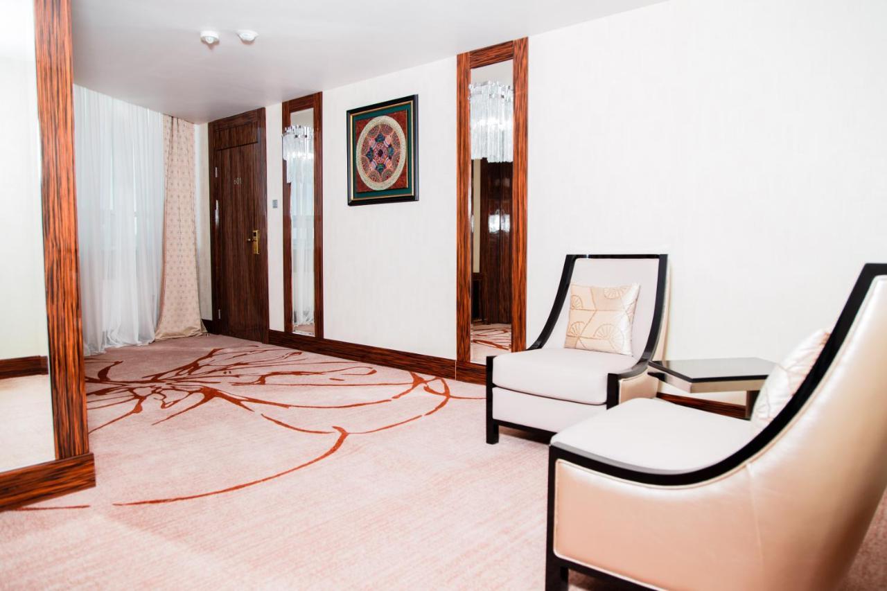 Boutique Hotel Health Club&Spa Grand Prix Astana Luaran gambar